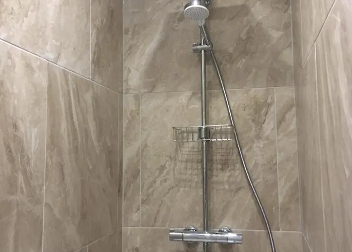 度假居 Adele 巴特诺因阿尔-阿尔韦勒